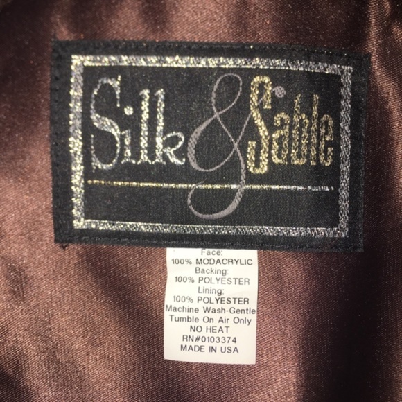 ‘Silk and Sable’ Faux Fur Shall - Picture 3 of 3